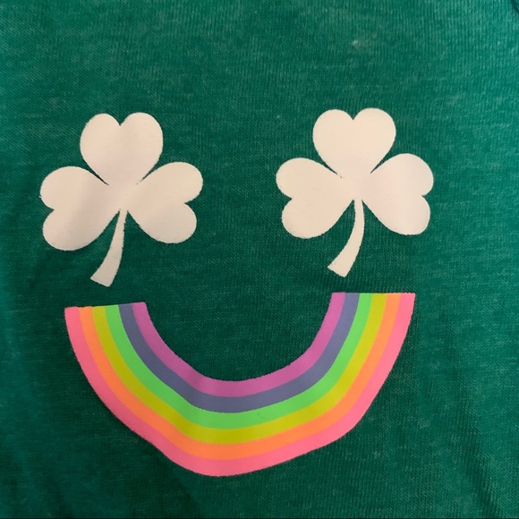 Saint Patrick’s day tee! With rainbow smile - Picture 2 of 3